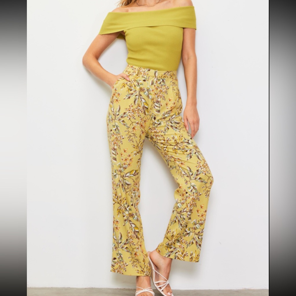 New with tags. Gorgeous pistachio color pants. Multiple sizes.
